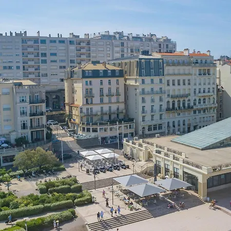 Отель Le Windsor 4*