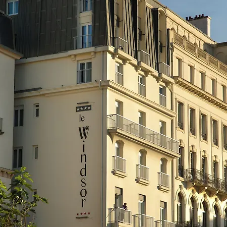 Le Windsor 4* Μπιαρίτζ